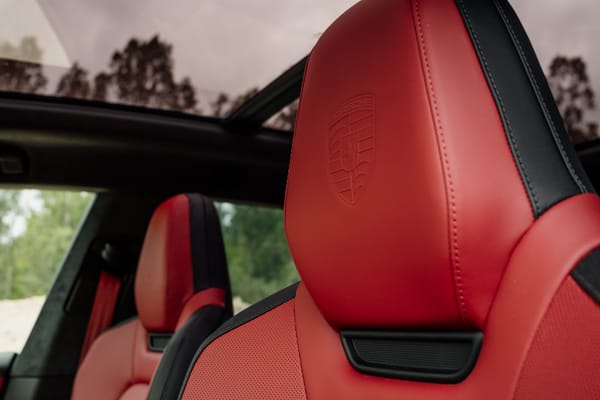 Porsche Cayenne S Electric.