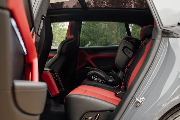 Porsche Cayenne S Electric.