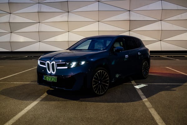 BMW iX3 50.