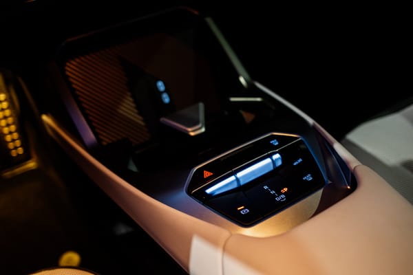BMW iX3 50.