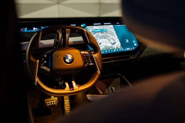 BMW iX3 50.