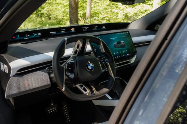 BMW iX3 50.