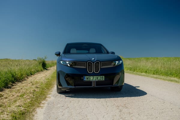 BMW iX3 50.