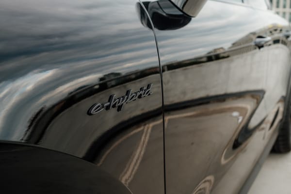 Porsche Cayenne Turbo E-Hybrid Coupé z pakietem GT.