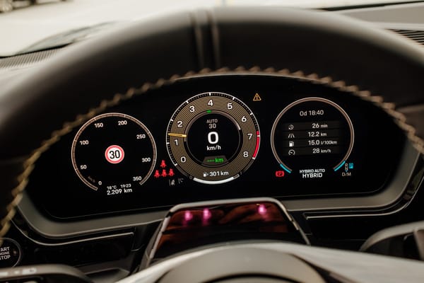 Porsche Cayenne Turbo E-Hybrid Coupé z pakietem GT.
