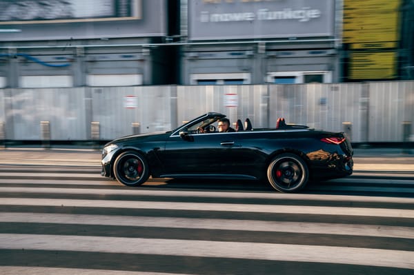 Mercedes-AMG CLE 53 Kabriolet.