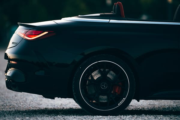 Mercedes-AMG CLE 53 Kabriolet.