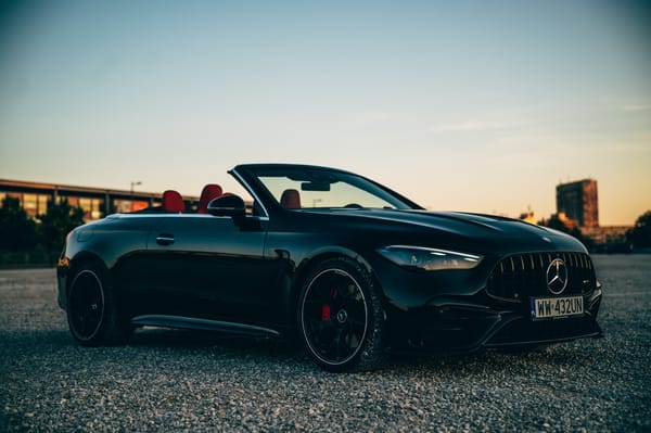 Mercedes-AMG CLE 53 Kabriolet.