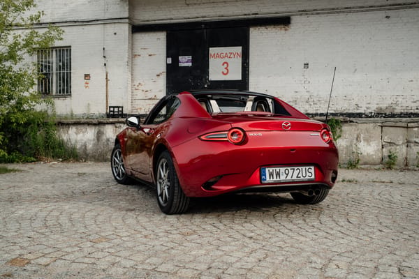 Mazda MX-5.