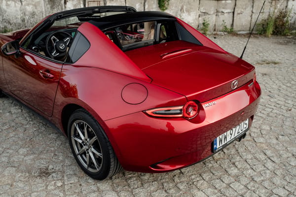 Mazda MX-5.