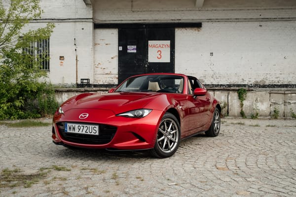 Mazda MX-5.