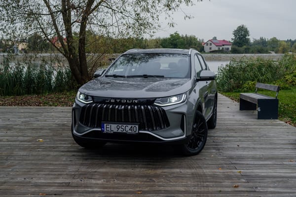 Jetour X50.