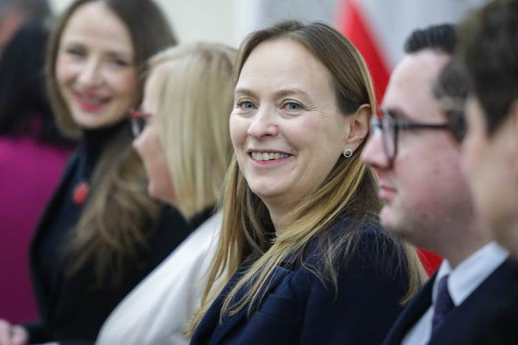 Katarzyna Pełczyńska-Nałęcz na posiedzeniu rządu. Fot. PAP/Tomasz Gzell