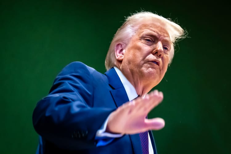 Prezydent USA Donald Trump w Davos. (PAP/EPA/LAURENT GILLIERON)