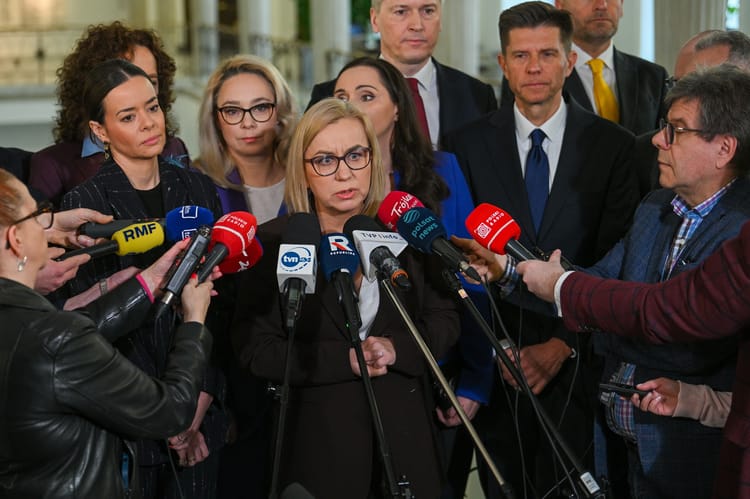 Konferencja prasowa klubu parlamentarnego Centrum. Minister klimatu i środowiska Paulina Hennig-Kloska.