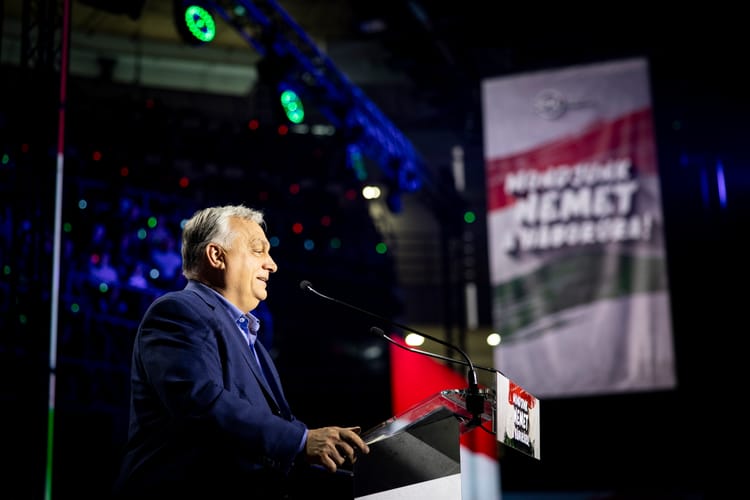 Premier Węgier Viktor Orbán na wiecu partyjnym