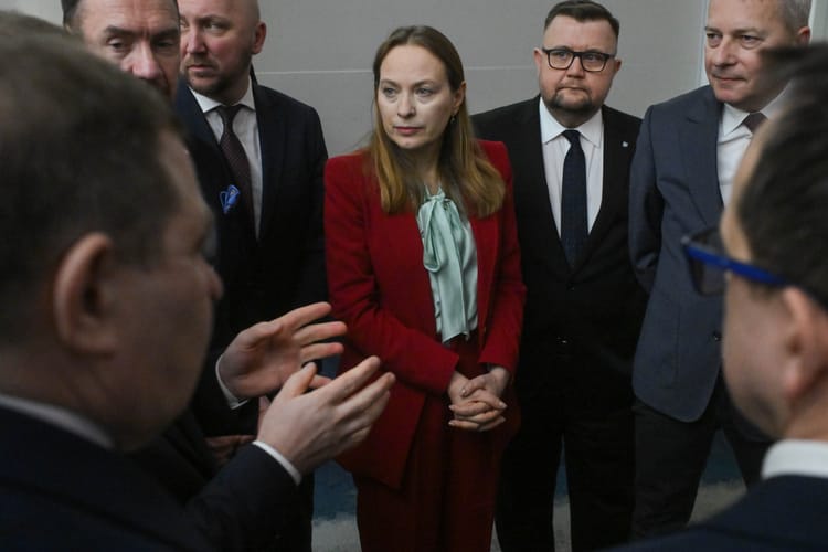 Katarzyna Pełczyńska-Nałęcz podczas konferencji prasowej.