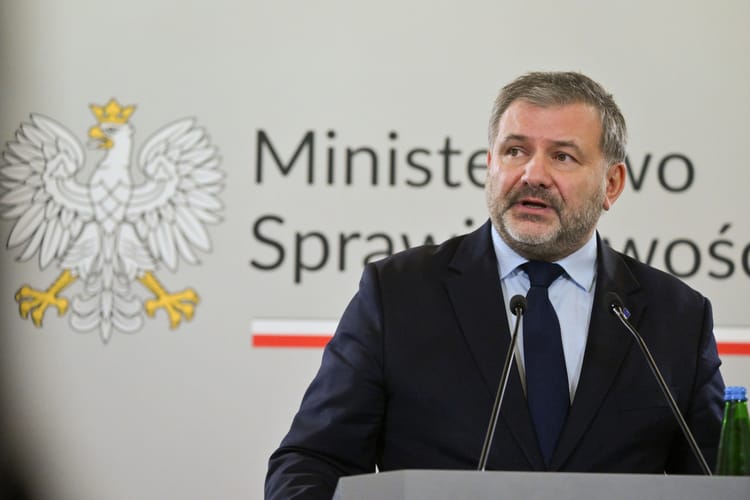 Minister sprawiedliwości, prokurator generalny Waldemar Żurek podczas konferencji prasowej w siedzibie Ministerstwa Sprawiedliwości w Warszawie
