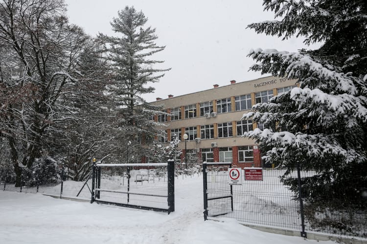 Kolejne szkoły zamknięte z powodu mrozów. Grzegorz Wajda/REPORTER