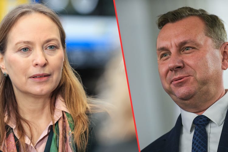 Poseł Rafał Komarewicz (klub parlamentarny Centrum) i przewodnicząca Polski 2050 Katarzyna Pełczyńska-Nałęcz