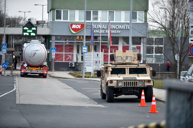 Węgry wzmacniają ochronę infrastruktury krytycznej.