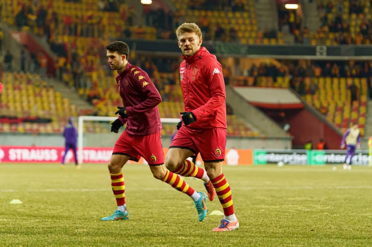 Znamy długość pauzy Jóźwiaka. Nie tylko on przeszedł zabieg