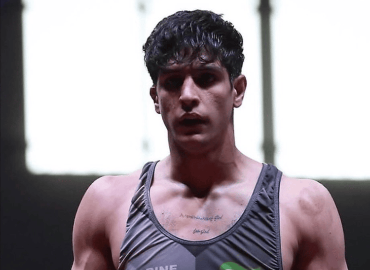 Władze Iranu powiesiły 19-letniego zapaśnika. Brał udział w protestach