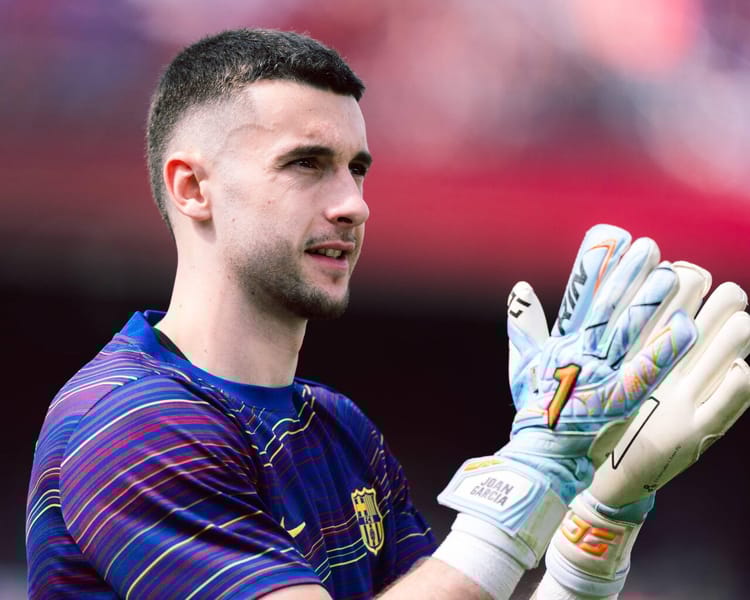 Lewandowski bez strzału. Bramkarz uratował mizerną Barcelonę