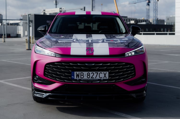 Oto MG HS WuWunia i Tedego.