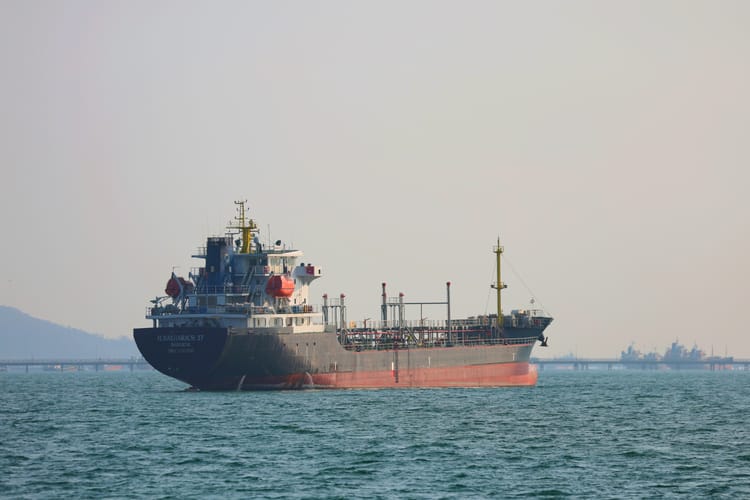 Iran i Oman opracowują protokół mający na celu „monitorowanie tranzytu” przez Cieśninę Ormuz