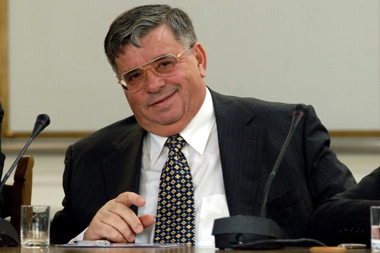 Warszawa, 22.02.2003 r. Lew Rywin podczas przesłuchania na komisji śledczej