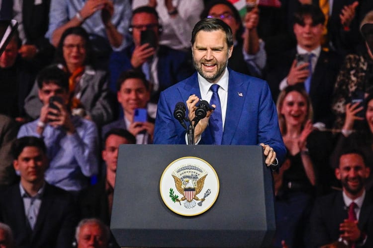 Kto wygra wybory na Węgrzech? Czy skandale podsłuchowe wpłyną na wynik?