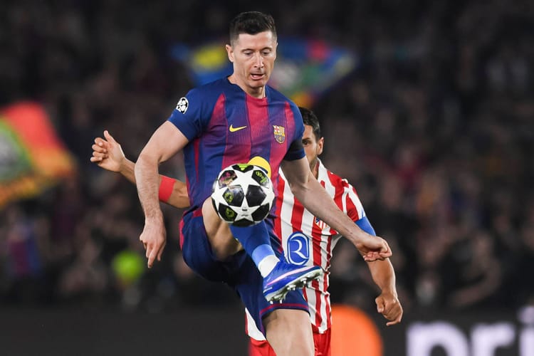 Media: To nim chcą w Barcelonie zastąpić Lewandowskiego