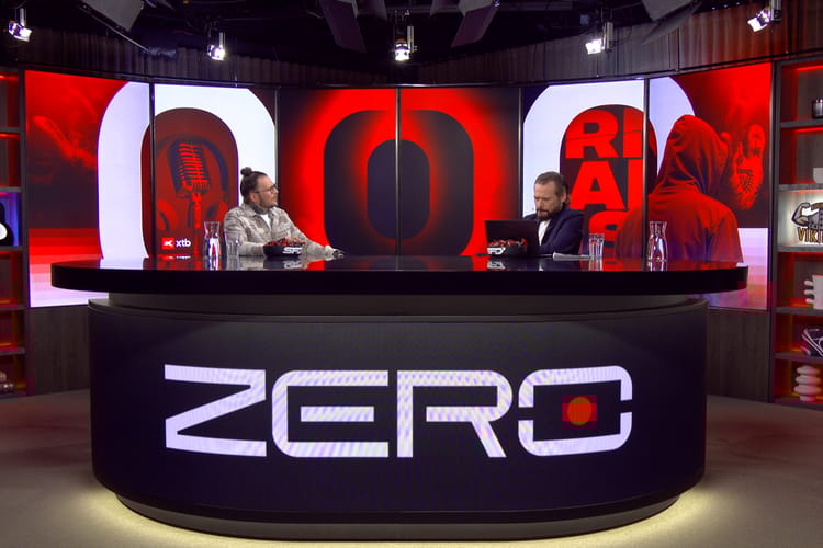 Żurnalista i Krzysztof Stanowski w studiu.