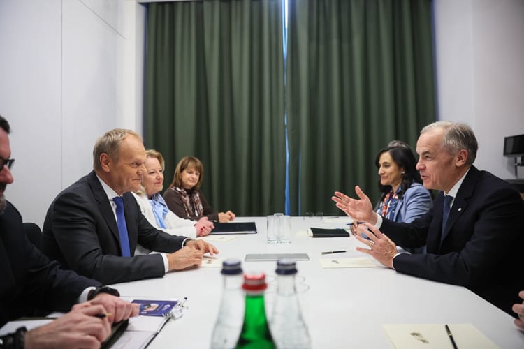Donald Tusk, Mark Carney.