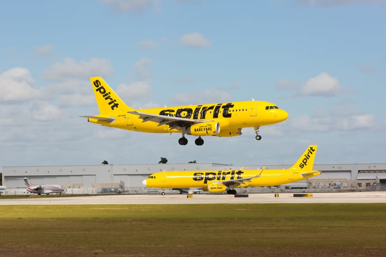 Spirit Airlines to pierwszy od 25 lat duży przewoźnik lotniczy w USA, który upadł z powodu problemów finansowych