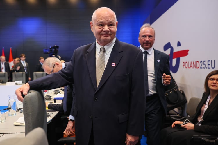 Strata NBP w 2025 r. wyniosła 35,7 mld zł. Na zdjęciu prezes NBP, Adam Glapiński
