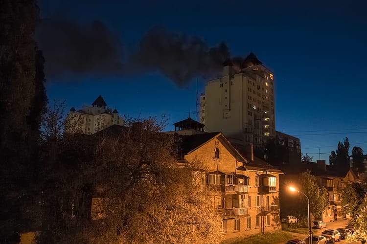 Russian drone strikes on Kyiv resume as 3-day ceasefire ends