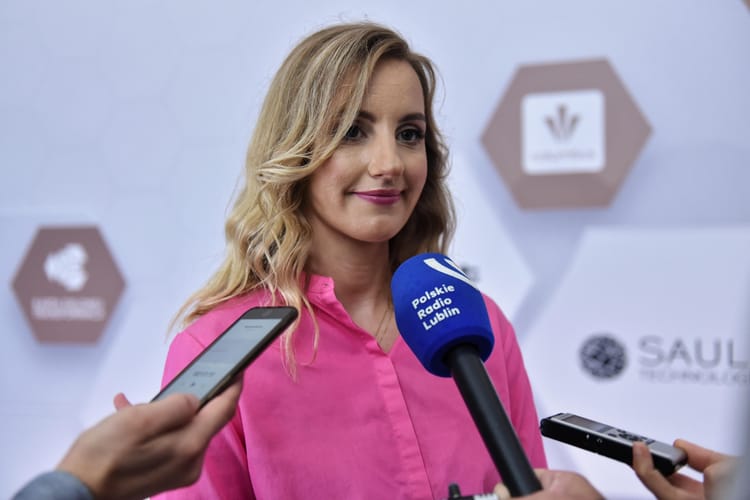 Olga Malinkiewicz musi usunąć posty uderzające w Columbus Energy. Postanowienie sądu.