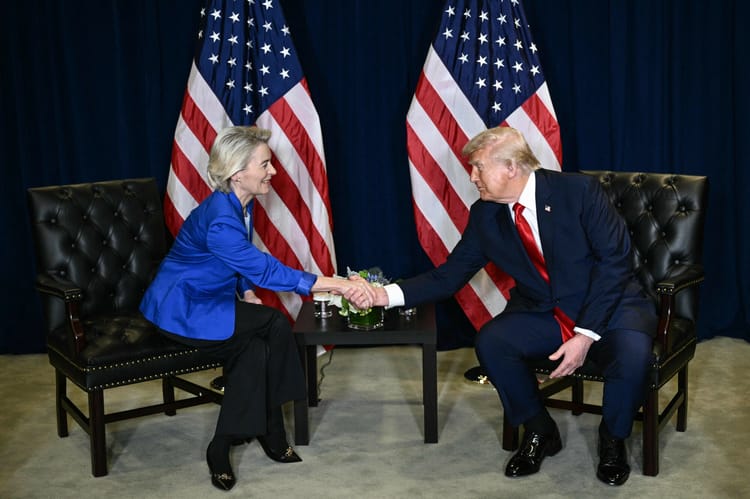 UE i USA osiągnęły wstępne porozumienie ws. umowy celnej